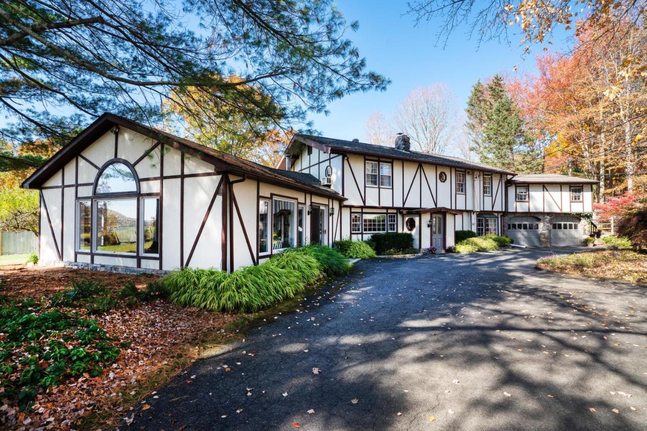 Country Lake House Nestled Between Vineyards Warren Exterior foto